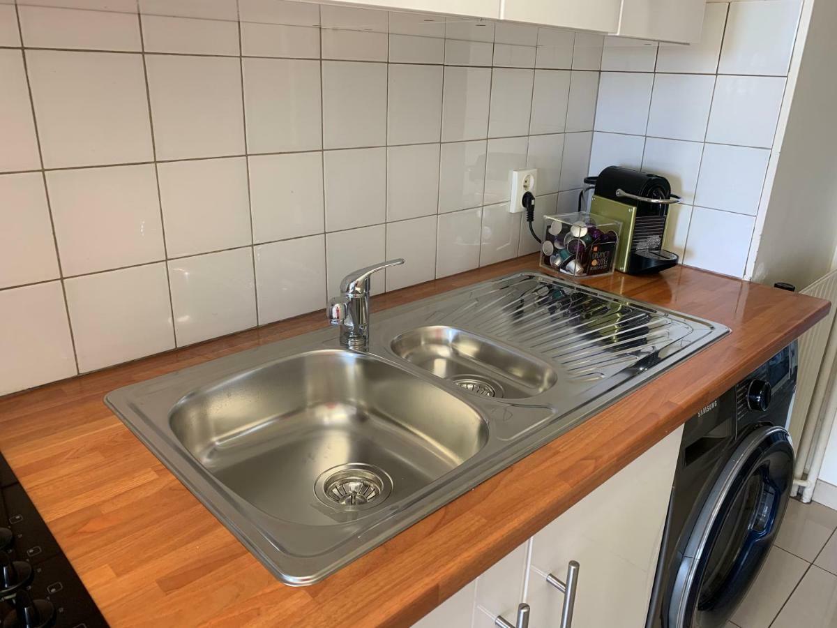 Appartement à 2 pas de la mer Cannes Esterno foto